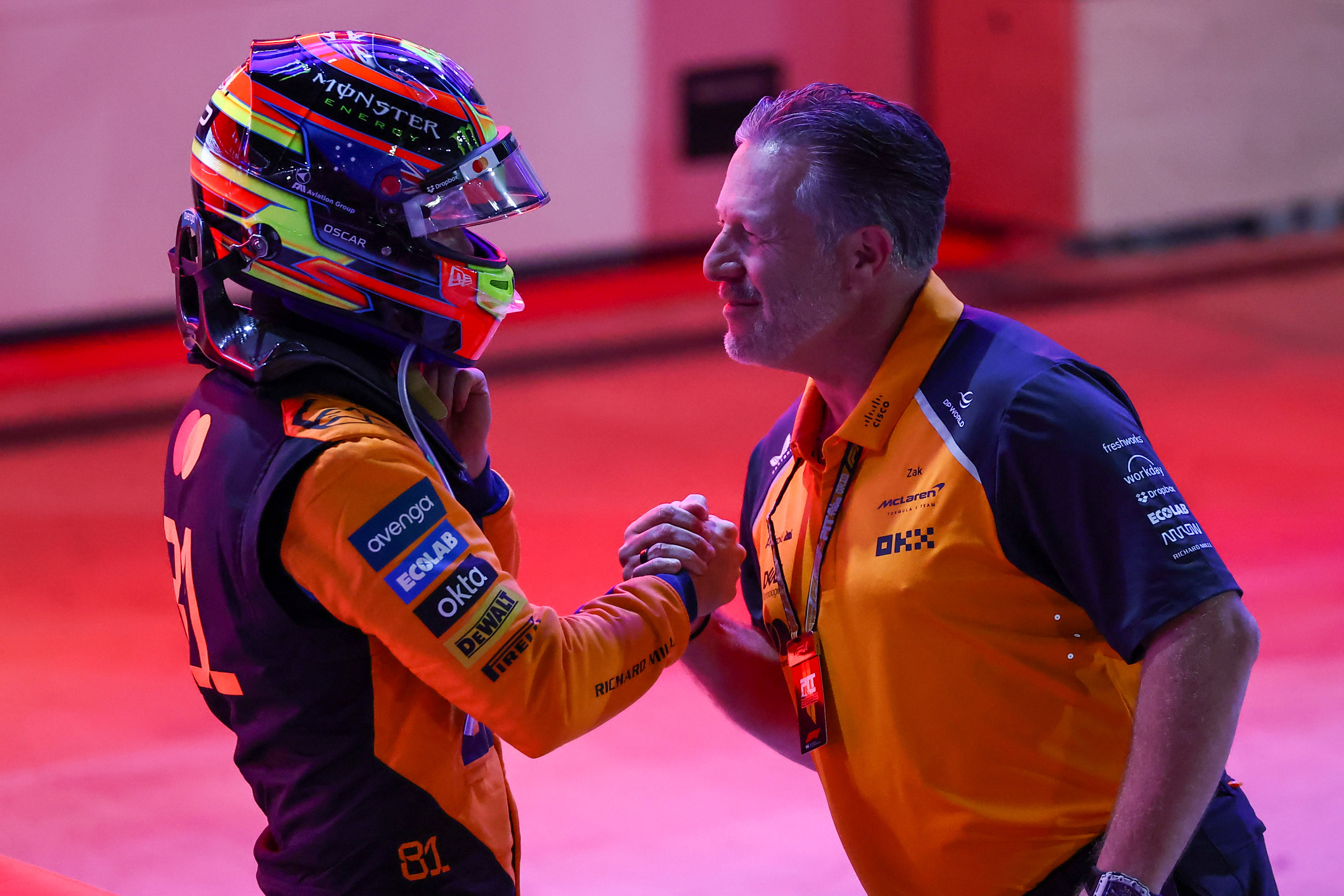 开云体育官方网站-梅赛德斯绝杀迈凯伦,周冠宇关键制胜 第2张 开云体育官方网站-梅赛德斯绝杀迈凯伦,周冠宇关键制胜 第2张