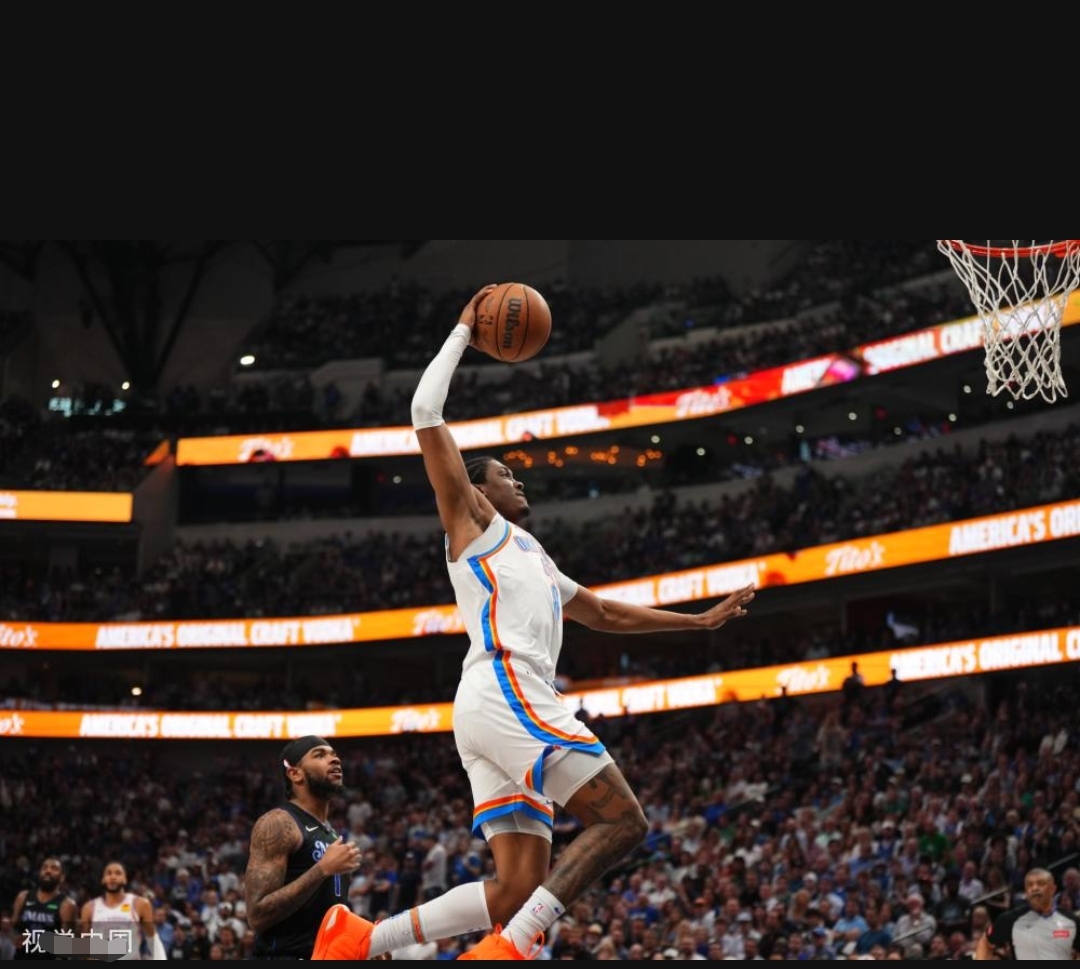 开云体育在线-独行侠翻盘雷霆，克莱点燃赛场